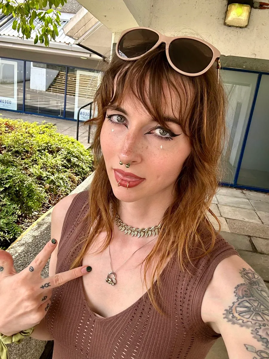 Agencia de OnlyFans trans para creadoras