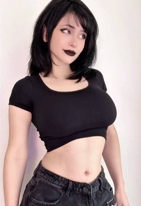 Agencia OnlyFans para creadoras góticas, alternativas y OnlyFans trans